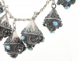 Ezüst (Ag) nyaklánc, antik pitykegombokkal, jelzett, h: 52 cm, bruttó: 31,9g