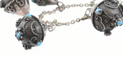 Ezüst (Ag) nyaklánc, antik pitykegombokkal, jelzett, h: 52 cm, bruttó: 31,9g