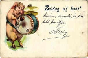 1901 Boldog új évet! Doboló malac / New Year greeting, pig drumming. litho (fa)