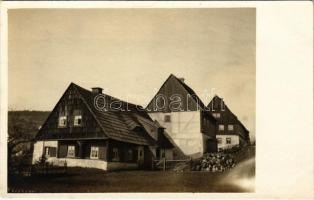 Hétfalu, Sapte Sate; falusi házak / houses in the village. photo