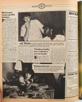 1982 Rolling Stone magazin: May 27th, 1982. A címlapon Nastassia Kinskivel. + 1999-2000 Rolling Ston...
