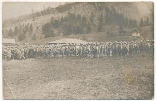 1918 Osztrák-magyar rohamzászlóalj katonái az olasz fronton tavasszal / K.u.k. Sturmbaon / WWI Austro-Hungarian military, assault soldiers group photo in the Italian front (EB)