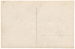 ~1917 Osztrák-magyar rohamcsapat katonái a lövészárokban szuronyos puskákkal / K.u.k. Sturmbaon / WW...