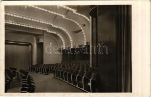 Budapest VII. A Magyar Filmiroda R.-T. Híradó Filmszínháza (később Horizont mozi), belső. Erzsébet körút 13. (EK)