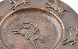 Retró lovas fali dísztál, réz, jelzés nélkül, hibátlan, d: 21,5 cm