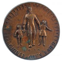 Német Harmadik Birodalom 1934. Gyerekek az országban 1934 bronz lemezjelvény (32mm) T:2- korr. German Third Empire 1934. Kinder aufs Land 1934 bronze sheet badge (32mm) C:VF corr.