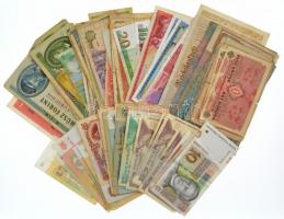 Vegyes 83db-os magyar és külföldi bankjegy tétel T:III,III-