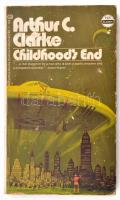 Arthur C. Clarke: Childhoods end. New York,(1972:) ,Ballantine Books. Angol nyelven. Kiadói papírkötés, kissé kopott borítóval, a hátsó borítón gyűrődésnyomokkal.
