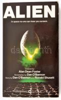 Alan Dean Foster: Alien. Screenplay by Dan OBannon. Story by Dan OBannon and Ronald Shusett. New York,1979,Warner Books. Angol nyelven. First Printing. Kiadói papírkötés.