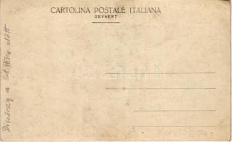 Roma, Rome; Díszőrség a Szent Péter bazilika előtt / Guard of Honor in front of the basilica. photo