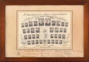 1939-1940 A mátyásföldi Corvin Mátyás reálgimnázium VIII. osztályának végzett növendékei, tablófotó, irredenta jelmondattal, aláírásokkal, üvegezett keretben, 16×22 cm