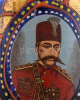 Díszváza, matricás, festett üveg, Mozaffar ad-Din Shah Qajar (1853-1906) perzsa Sahh képmásával, kop...