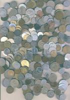 1kg vegyes világpénz, régi és új