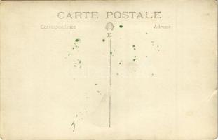 Autó hölggyel a kormány mögött / Vintage automobile with lady driver. photo (fa)