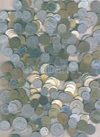 1kg vegyes világpénz, régi és új