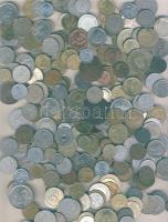 1kg vegyes világpénz, régi és új