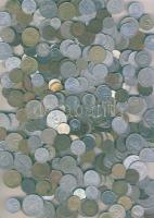 1kg vegyes világpénz, régi és új