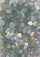 1kg vegyes világpénz, régi és új