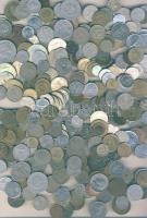 1kg vegyes világpénz, régi és új