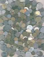 1kg vegyes világpénz, régi és új