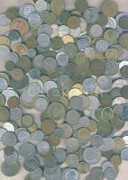 1kg vegyes világpénz, régi és új