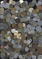 1kg vegyes világpénz, régi és új