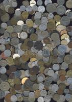 1kg vegyes világpénz, régi és új