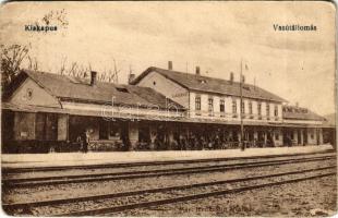 1918 Kiskapus, Kleinkopisch, Copsa Mica; Vasútállomás. Vasúti levelezőlapárusítás 7907. / Gara / railway station (EB)