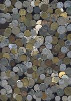 1kg vegyes világpénz, régi és új