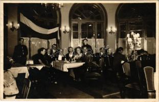 1930 Lillafüred, vacsora a szálló éttermében, belső. photo