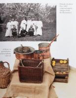 Saly Noémi: Szerzetesek asztalánál. Bp., 2017. M. Kereskedelmi és Vendéglátóipari Múzeum. Kiadói kar...