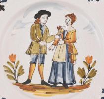 MF jelzéssel: Régi fajansz tányér, kézzel festett, lepattanásokkal, d: 29,5 cm