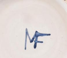 MF jelzéssel: Régi fajansz tányér, kézzel festett, lepattanásokkal, d: 29,5 cm
