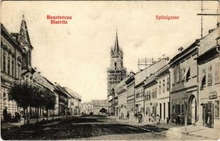 1907 Beszterce, Bistritz, Bistrita; Kórház utca, templom felújítás alatt, Krammacher üzlete / Spitalgasse / street, church reconstruction, shop (Rb)