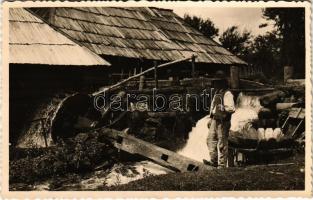 Kövesliget, Drahowo, Dragovo, Dravohe, Drahovo (Máramaros); vízimalom / water mill. Irving Berkey photo