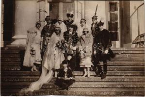 Esküvő díszmagyarba öltözött urakkal / Hungarian nobleman wedding. photo (vágott / cut)