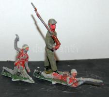 3 db olómkatona / 3 lead-soldiers