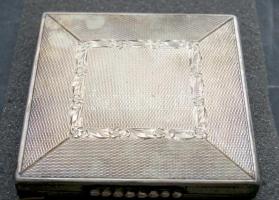 Cca 1900-as évek Dekoratív ezüst púdertartó tükörrel 139g