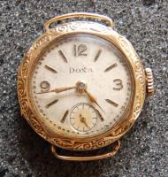 Cca 1920-as évek arany (14K) női karóra (működőképes), bruttó 8,31g