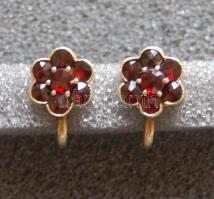 Aranyozott ezüst fülbevaló gránátokkal 2,77g