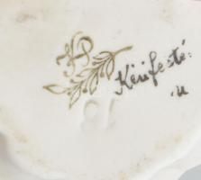 Drasche / Kispest porcelán pillangó, kézzel festett, jelzett, kis kopással, m: 4 cm