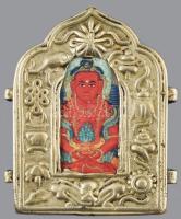 Tibeti fém talizmán, festett Amitayus Buddha szentképpel, 5,5x4x1,5 cm