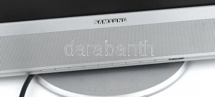 Samsung LCD TV, távirányítóval, működő állapotban. 40x40 cm