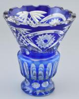 Dúsan csiszolt ólomkristály kék váza, kopásnyomokkal, m: 18 cm