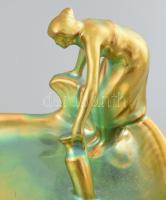 Zsolnay eozin mázas merító lány, névjegytartó. Jelzett, hibátlan d: 16 cm