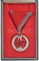 1956. "Tűzrendészeti Érem" ezüst fokozata, zománcozott és ezüstözött bronz kitüntetés mell...