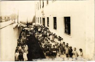 1933 Zagreb, Zágráb; St. Theresien-Kinderheim. Vrhovec 35. Foto-First Zagreb Ilica 49. / Gyermekotthon / childrens home. photo (ragasztónyom / gluemark)