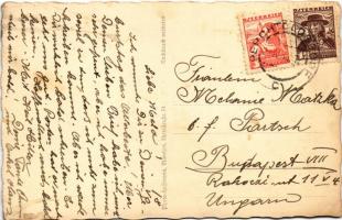 1938 Der Reichskanzler Adolf Hitler auf einer Fahrt durch Deutschland. Photo Hoffmann (EK)