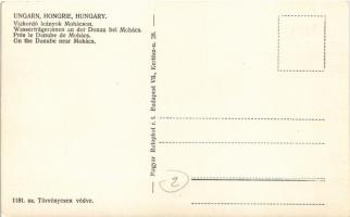 Mohács, vízhordó leányok a Dunánál