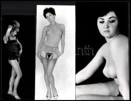 cca 1976 Helyzet gyakorlatok a műteremben, szolidan erotikus felvételek, 3 db vintage fotó, ezüst zselatinos fotópapíron, 17x9 cm és 14,8x5,7 cm között